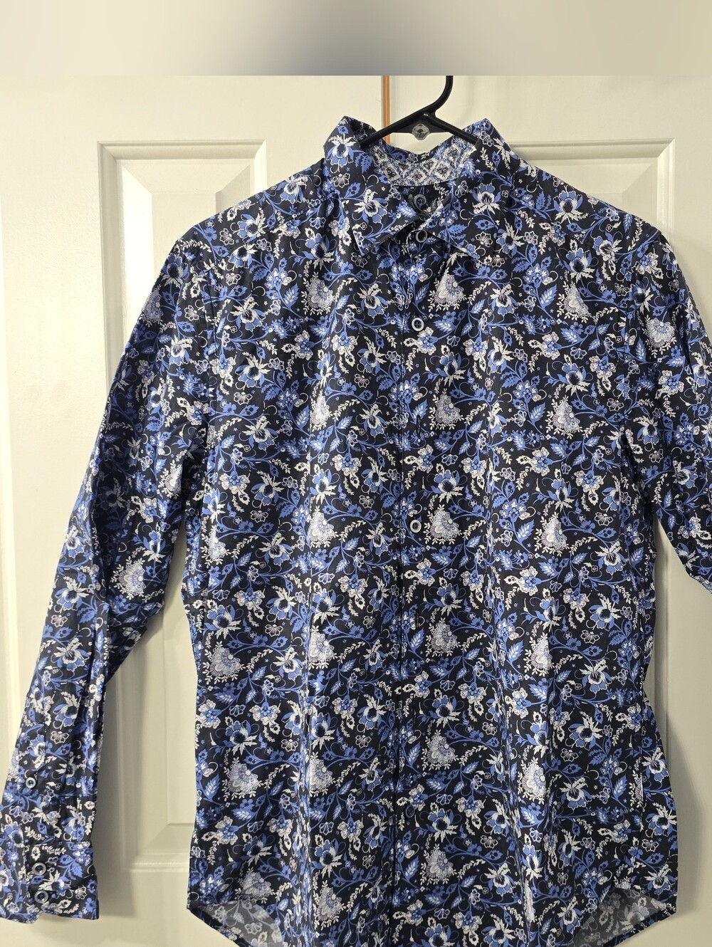 The Robert Graham Blue Floral Classic Fit Small 100% Cotton Dress Shirt - Picture 2 of 10
